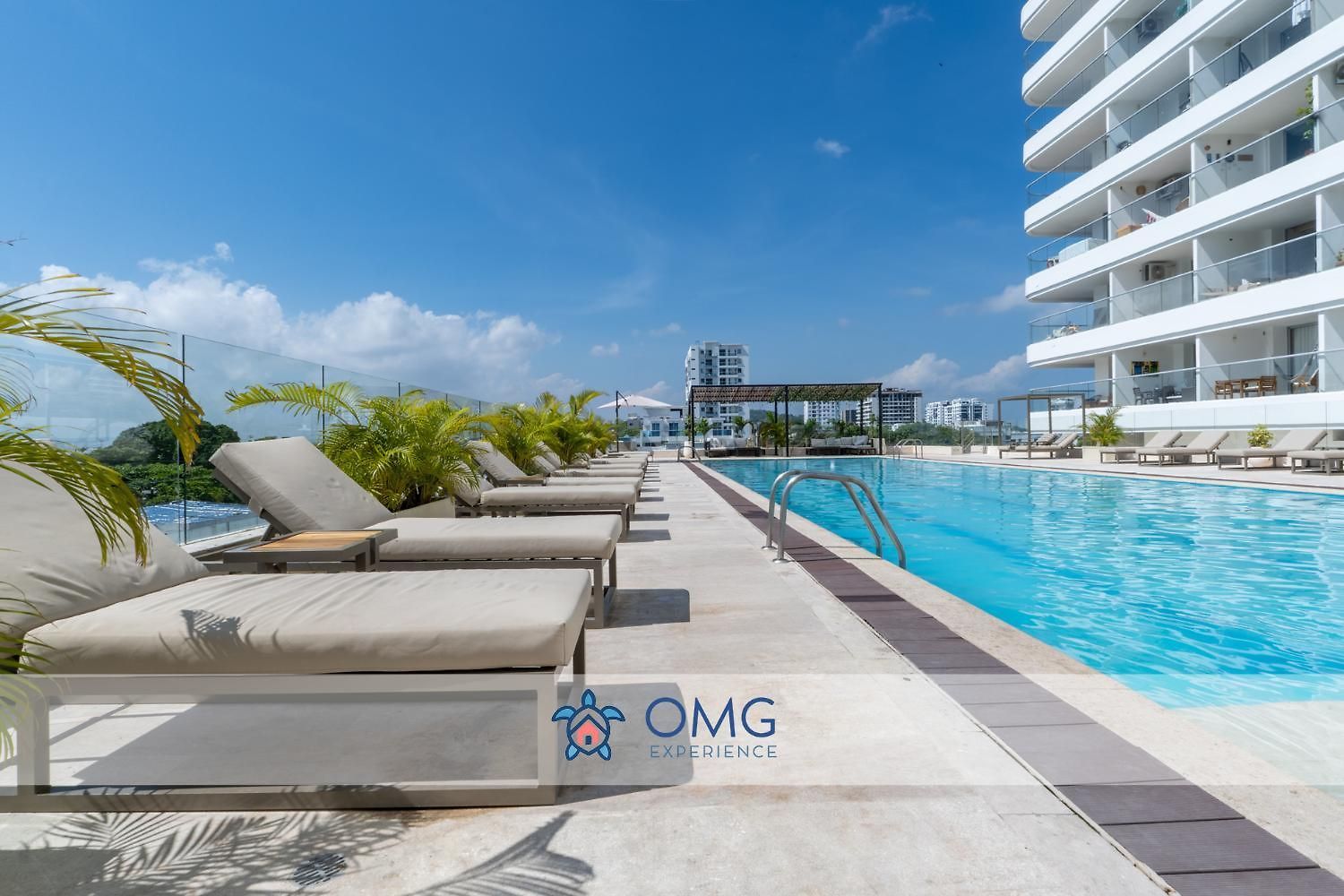 Cb1622 | Frente Al Mar Con Balcón Y Piscina Apartamento Cartagena